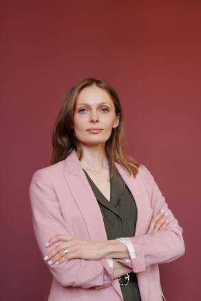Sra. María Laura Gómez